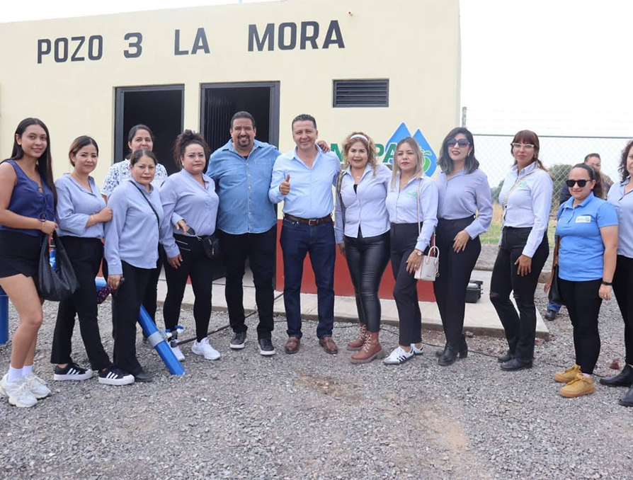 Equipo junto al Pozo 3 La Mora